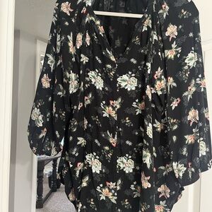 Lane Bryant White Cream Floral 3/4 Sleeve Blouse